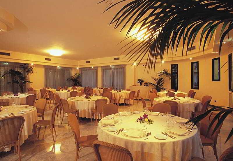 Grand Hotel Selinunte Marinella di Selinunte Εστιατόριο φωτογραφία